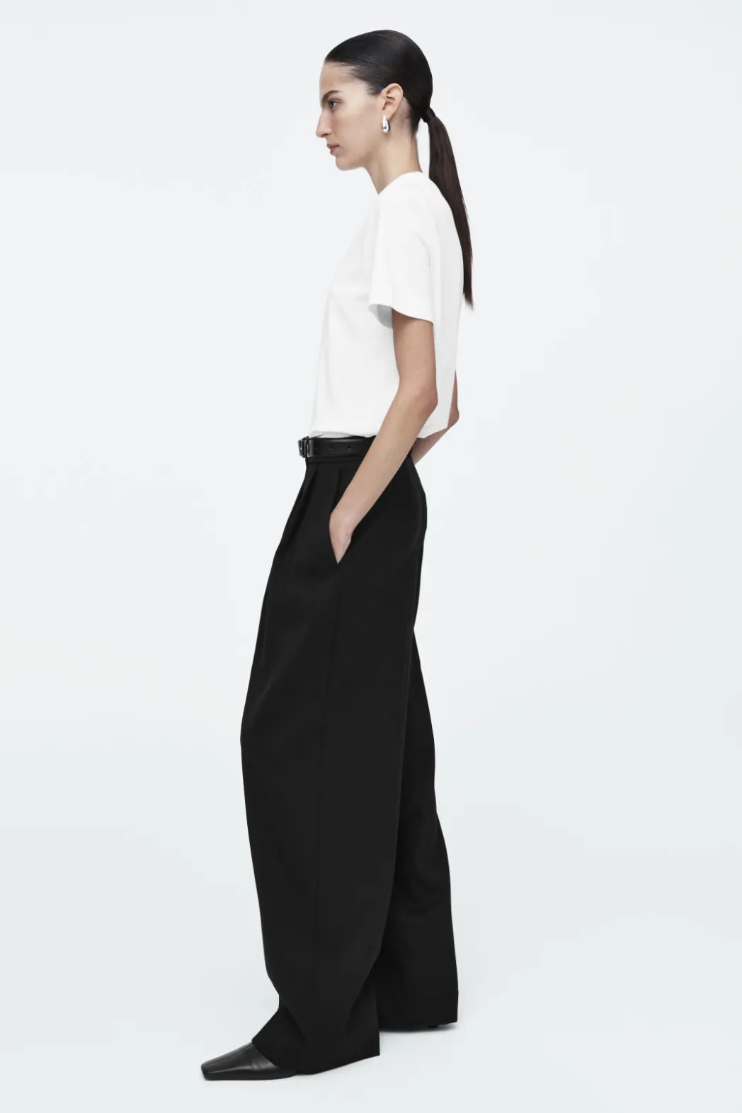 Sale COS RELAXED TAILORED WOOL WIDE-LEG PANTS BLACK