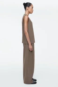 Online COS RELAXED TWILL WIDE-LEG PANTS MOLE
