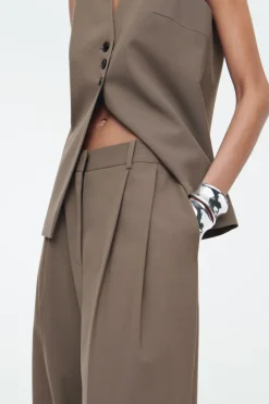 Online COS RELAXED TWILL WIDE-LEG PANTS MOLE