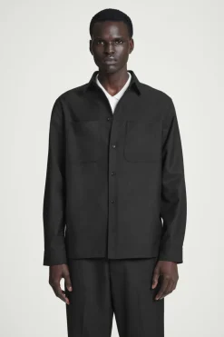 Clearance COS RELAXED UTILITY SHIRT BLACK