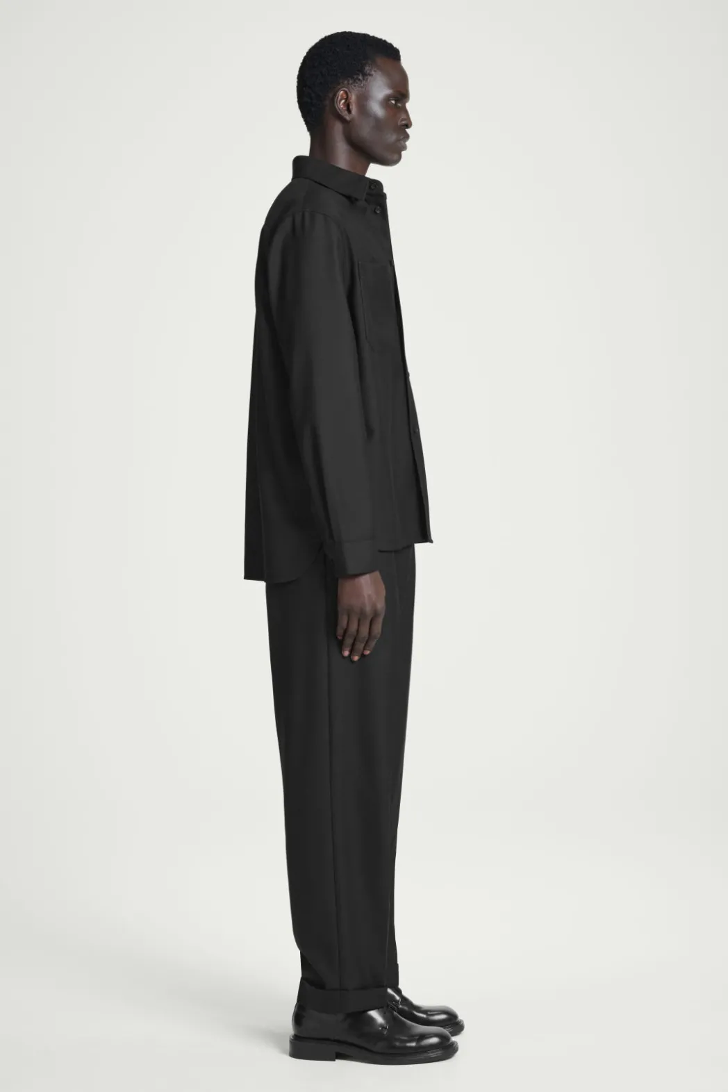 Clearance COS RELAXED UTILITY SHIRT BLACK