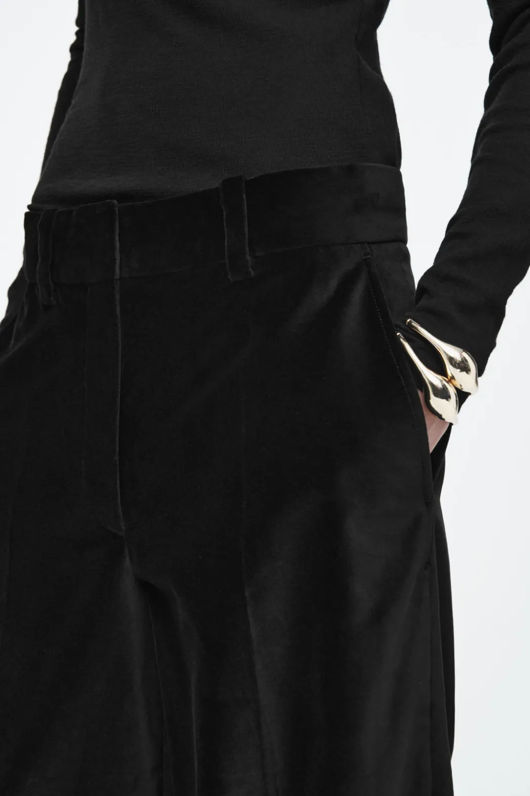 Discount COS RELAXED VELVET WIDE-LEG PANTS BLACK