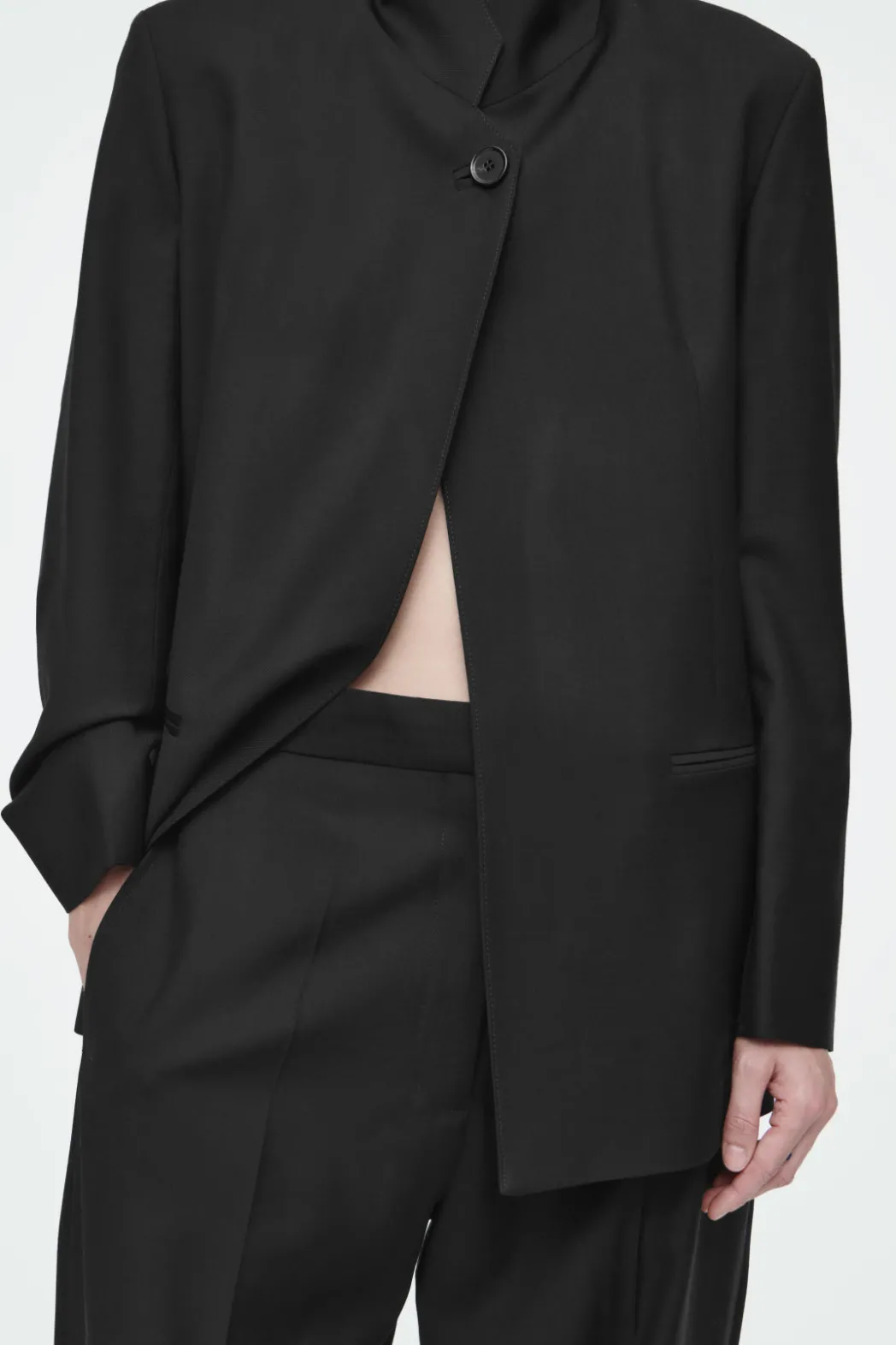 Discount COS RELAXED WOOL BARREL-LEG PANTS BLACK
