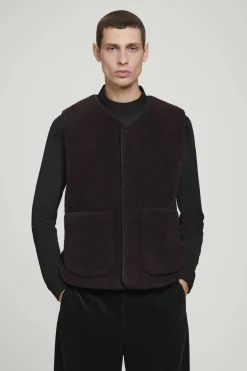 Sale COS REVERSIBLE FAUX SHEARLING GILET BLACK / BROWN
