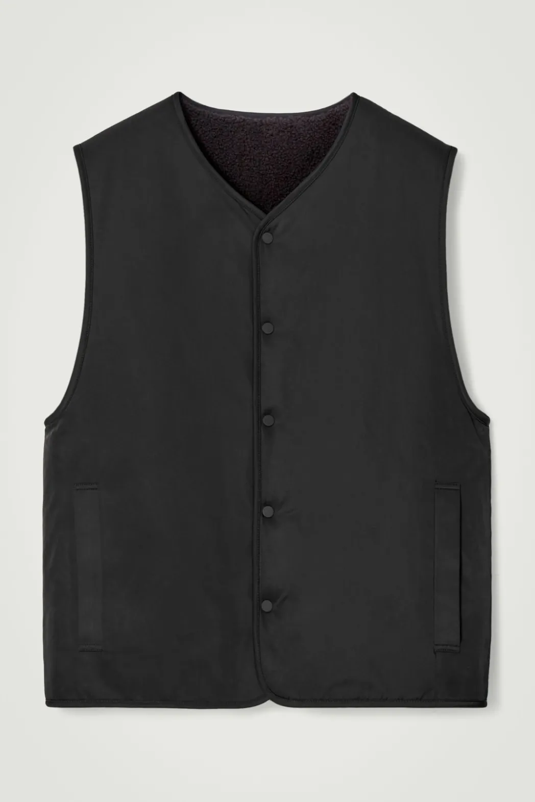 Sale COS REVERSIBLE FAUX SHEARLING GILET BLACK / BROWN