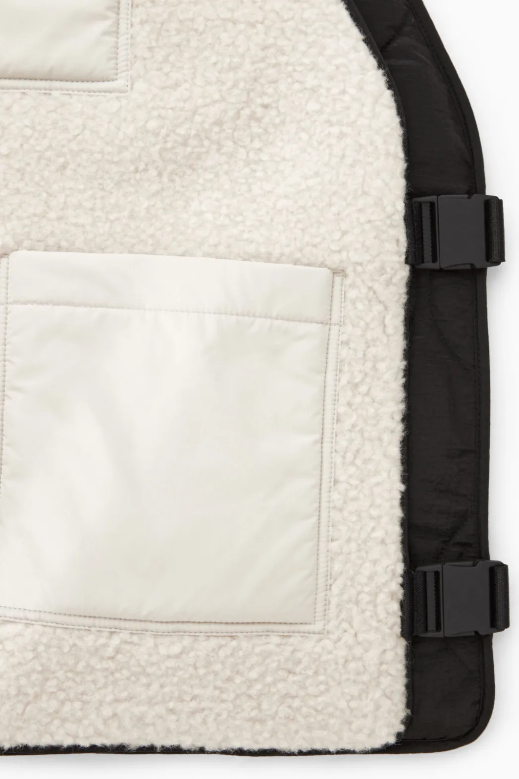 Outlet COS REVERSIBLE FLEECE-LINED UTILITY VEST BLACK