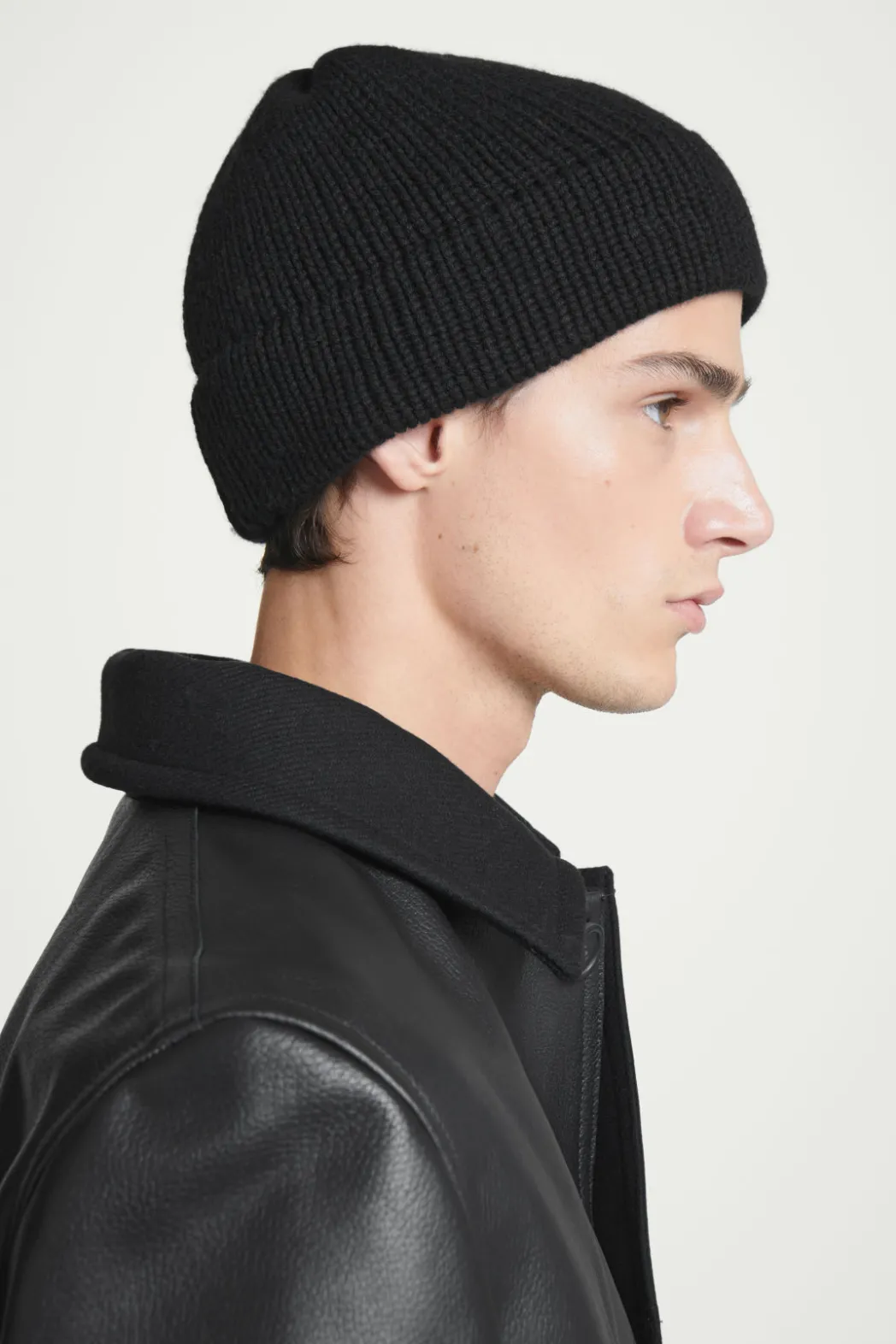 Online COS RIBBED CASHMERE-BLEND BEANIE BLACK