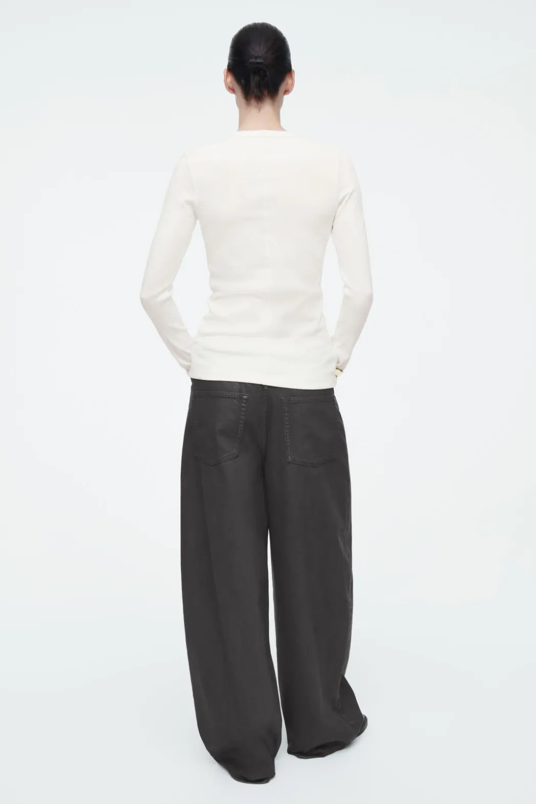 COS RIBBED JERSEY LONG-SLEEVED TOP WHITE