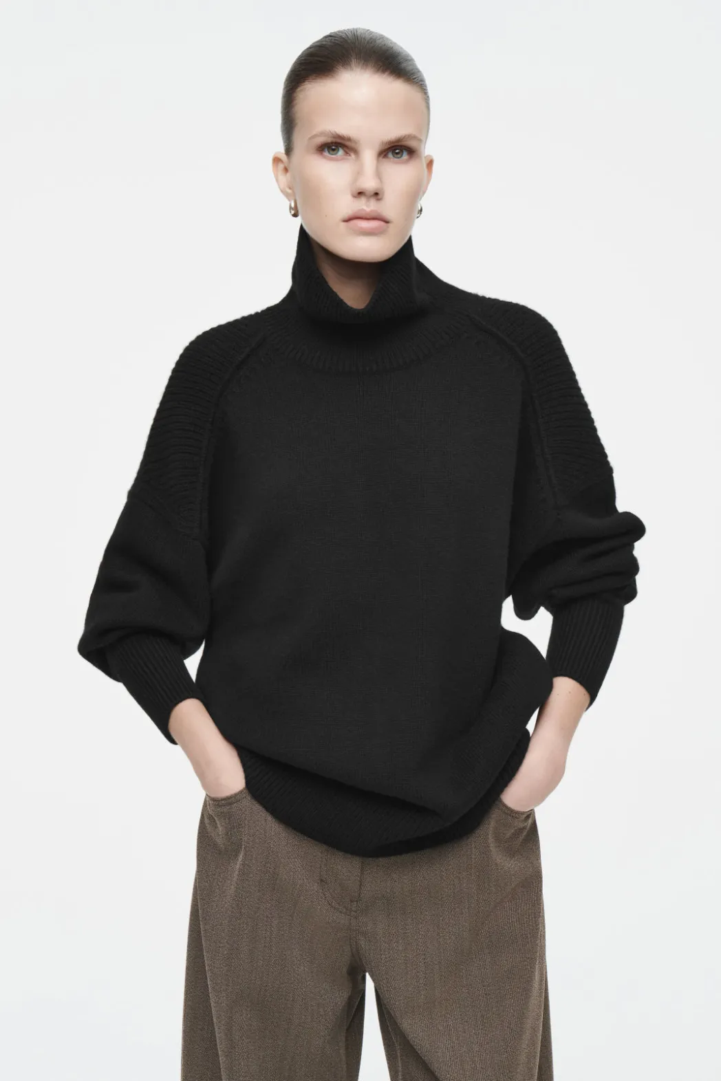 Best COS RIBBED MERINO WOOL TURTLENECK SWEATER BLACK