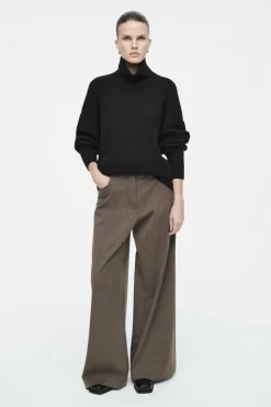 Best COS RIBBED MERINO WOOL TURTLENECK SWEATER BLACK