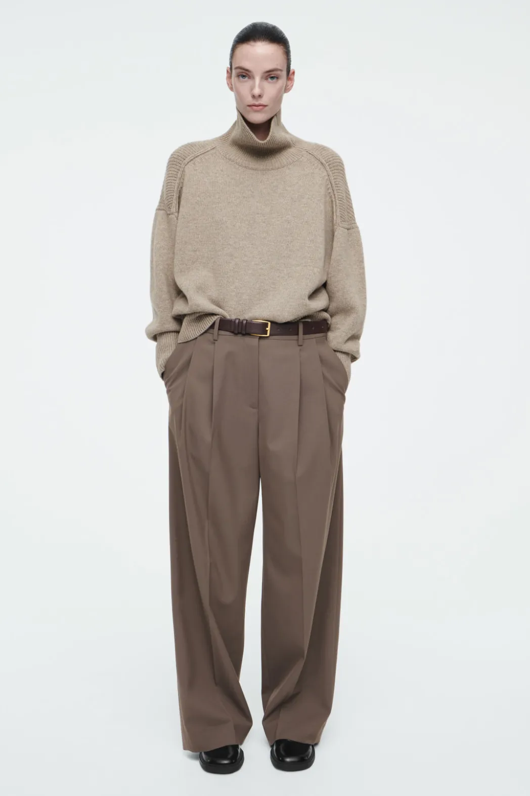 Online COS RIBBED MERINO WOOL TURTLENECK SWEATER BEIGE