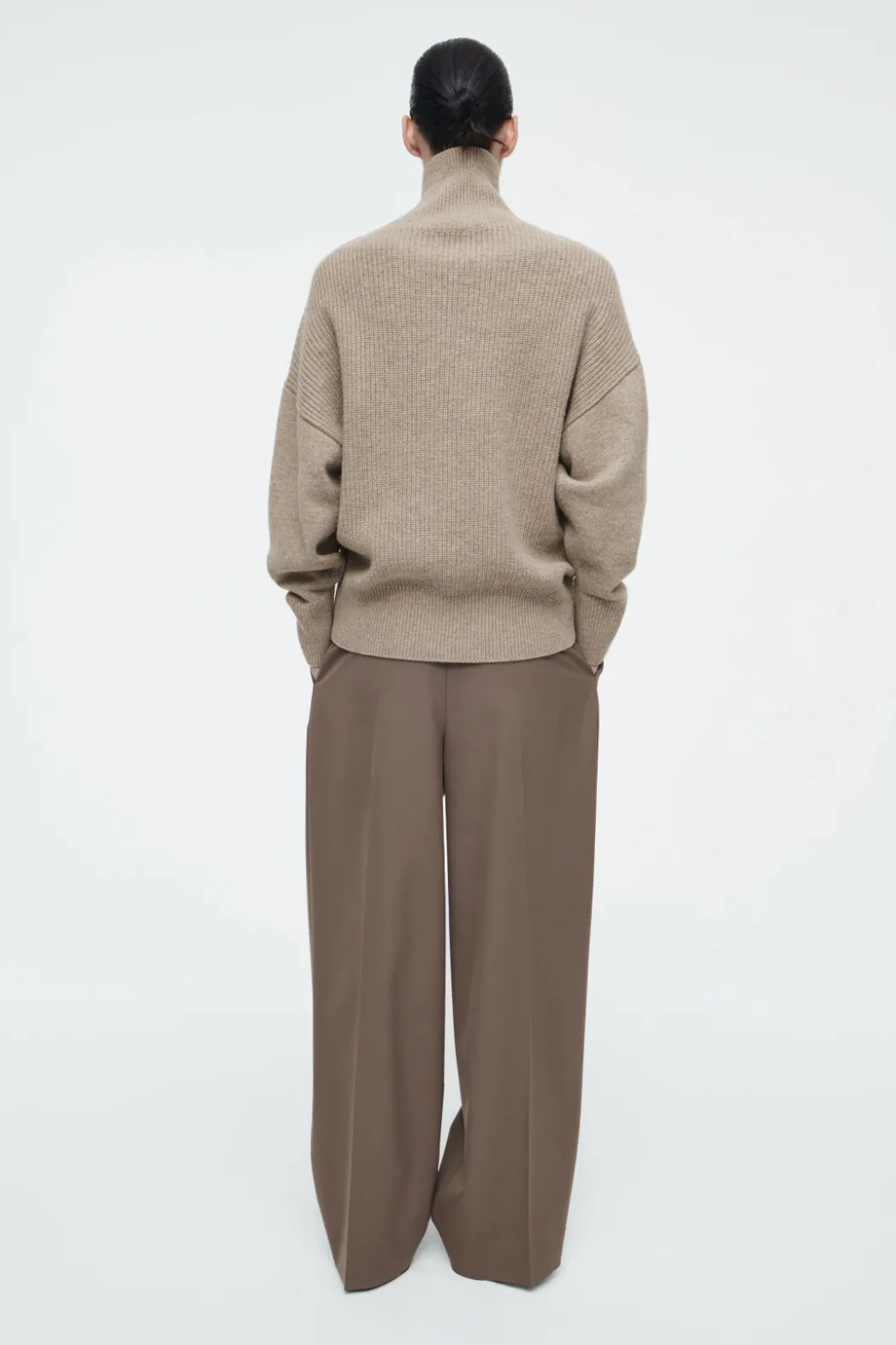 Online COS RIBBED MERINO WOOL TURTLENECK SWEATER BEIGE