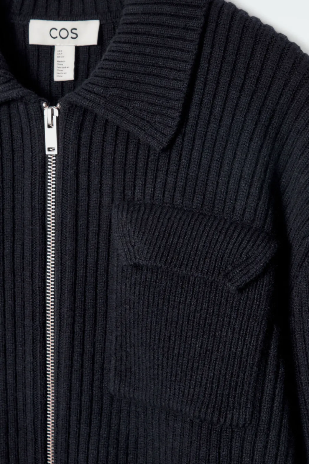 Outlet COS RIBBED MERINO WOOL UTILITY JACKET NAVY