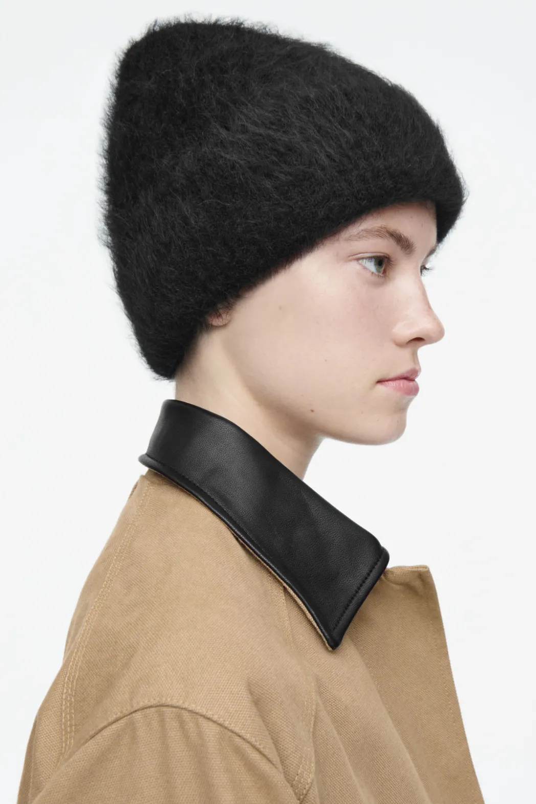 Outlet COS RIBBED MOHAIR BEANIE BLACK