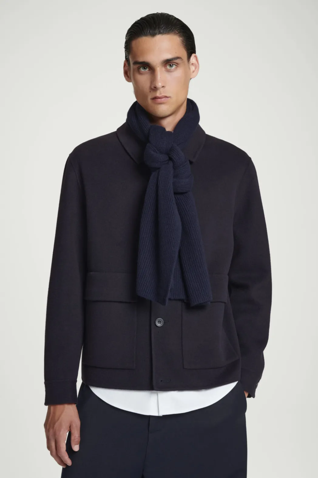 Clearance COS RIBBED WOOL AND CASHMERE SCARF NAVY