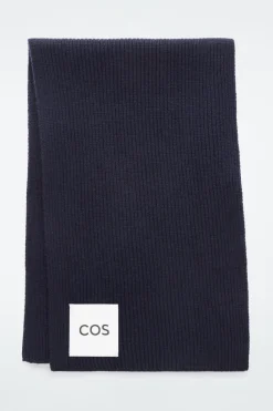 Clearance COS RIBBED WOOL AND CASHMERE SCARF NAVY