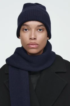 Online COS RIBBED WOOL AND CASHMERE BEANIE NAVY