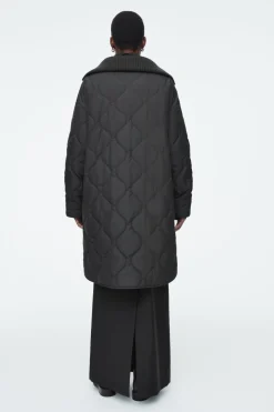 Clearance COS RIBBED-COLLAR QUILTED COAT BLACK