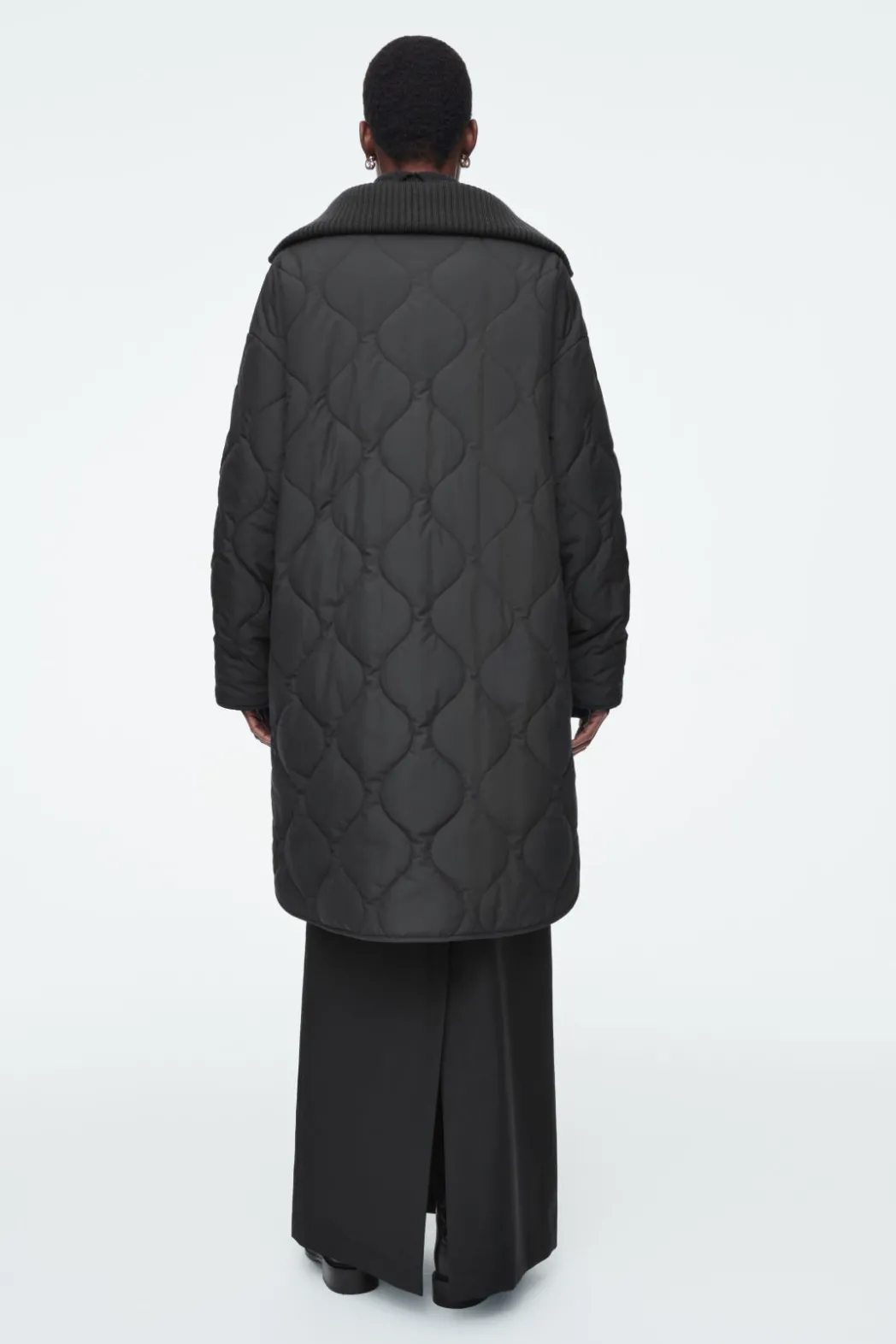 Clearance COS RIBBED-COLLAR QUILTED COAT BLACK