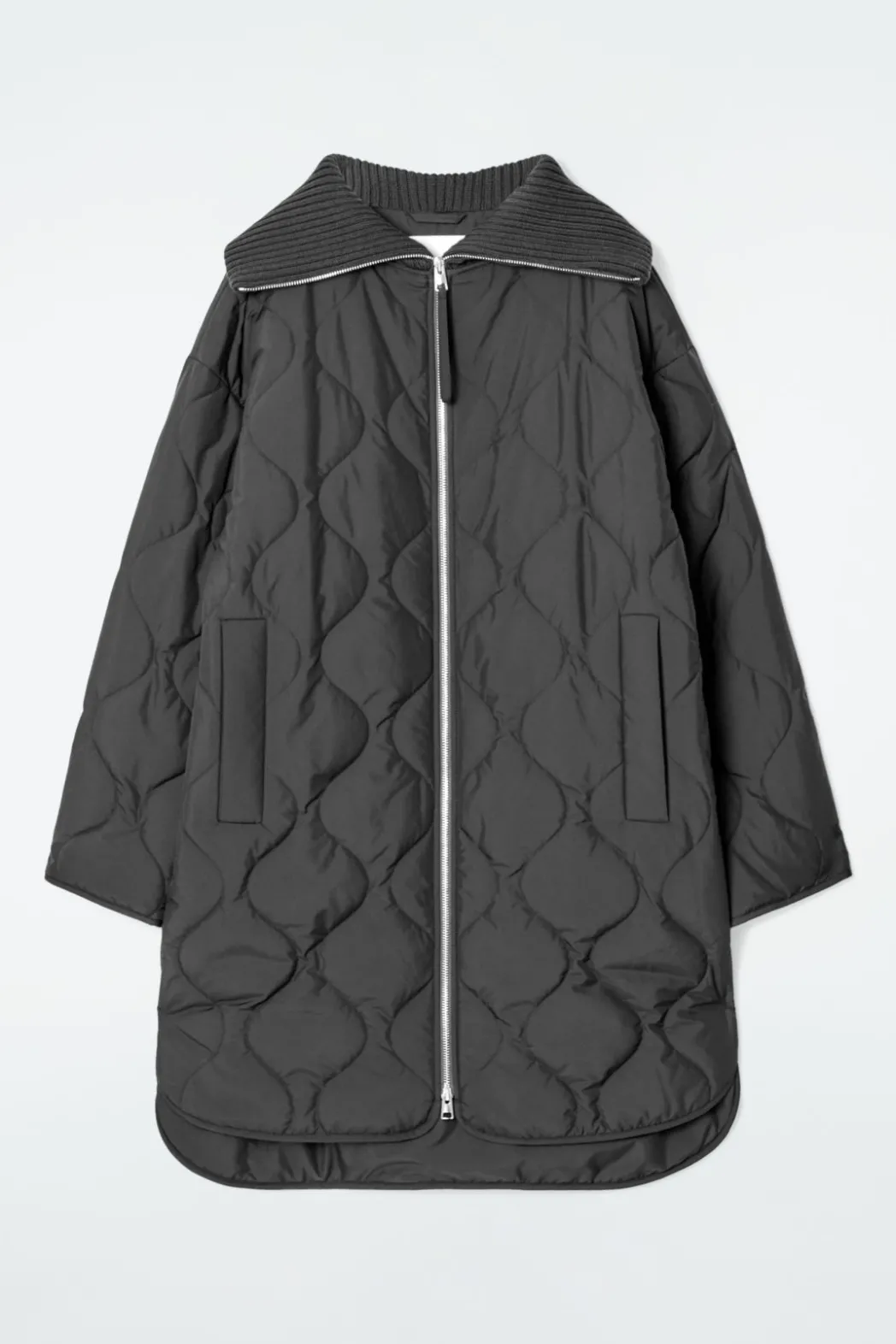 Clearance COS RIBBED-COLLAR QUILTED COAT BLACK