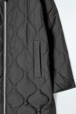 Clearance COS RIBBED-COLLAR QUILTED COAT BLACK