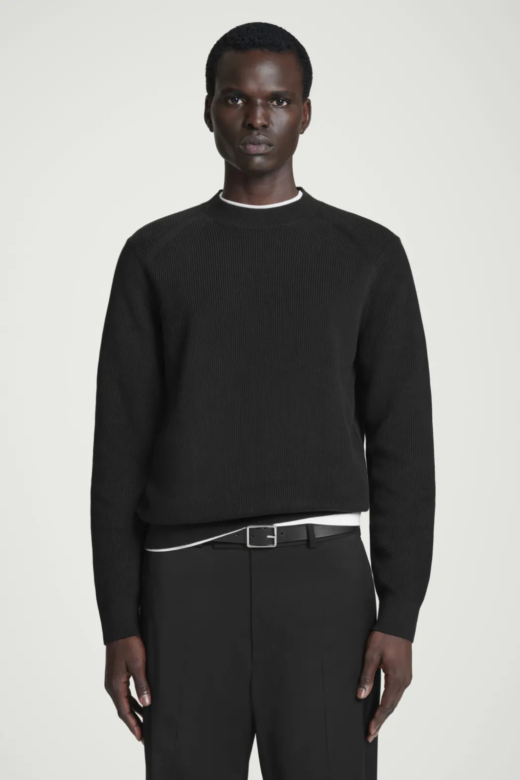 Hot COS RIBBED-KNIT SWEATER BLACK