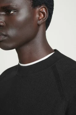 Hot COS RIBBED-KNIT SWEATER BLACK
