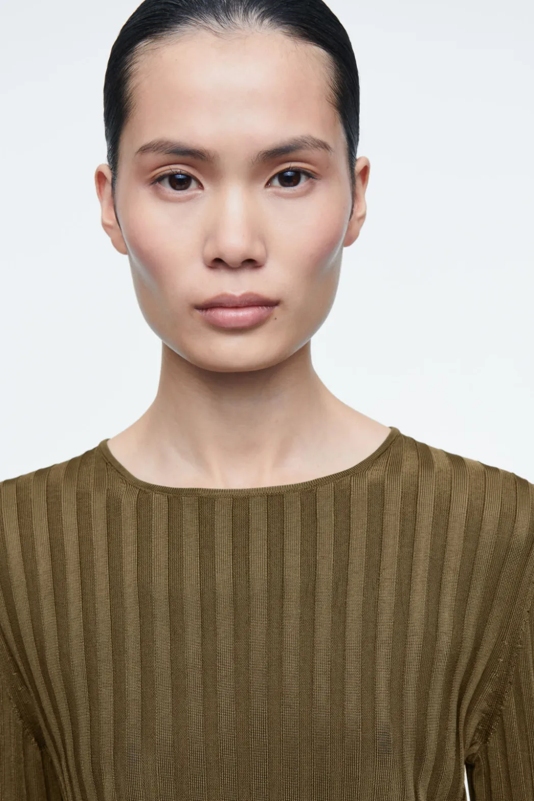 COS RIB-KNIT LONG-SLEEVED TOP BROWN