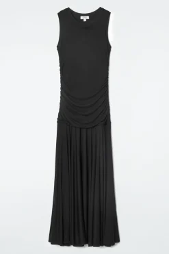 Online COS RUCHED MAXI DRESS BLACK