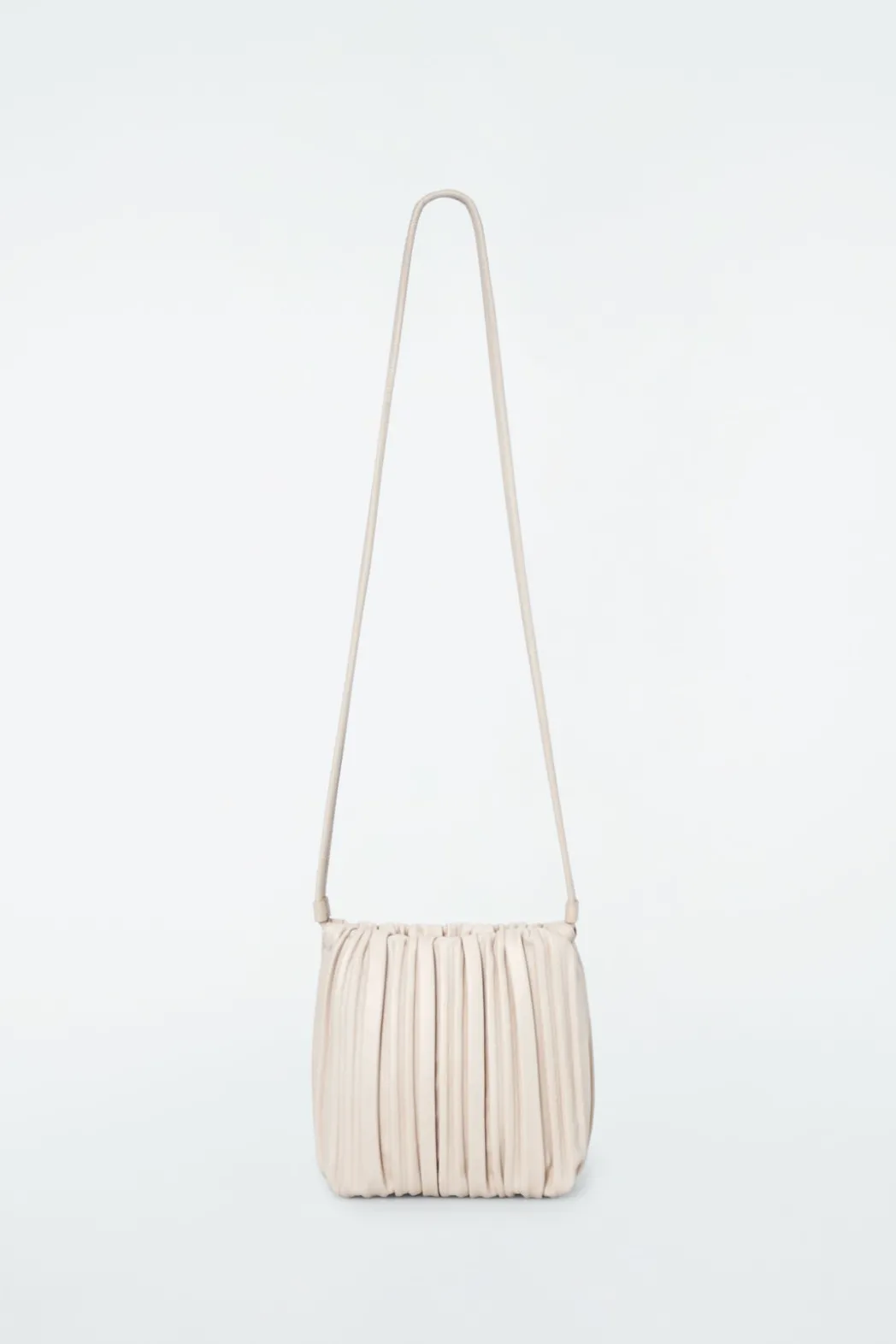 Discount COS SCALLOP CROSSBODY - LEATHER IVORY
