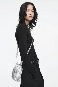 Discount COS SCALLOP CROSSBODY - LEATHER SILVER