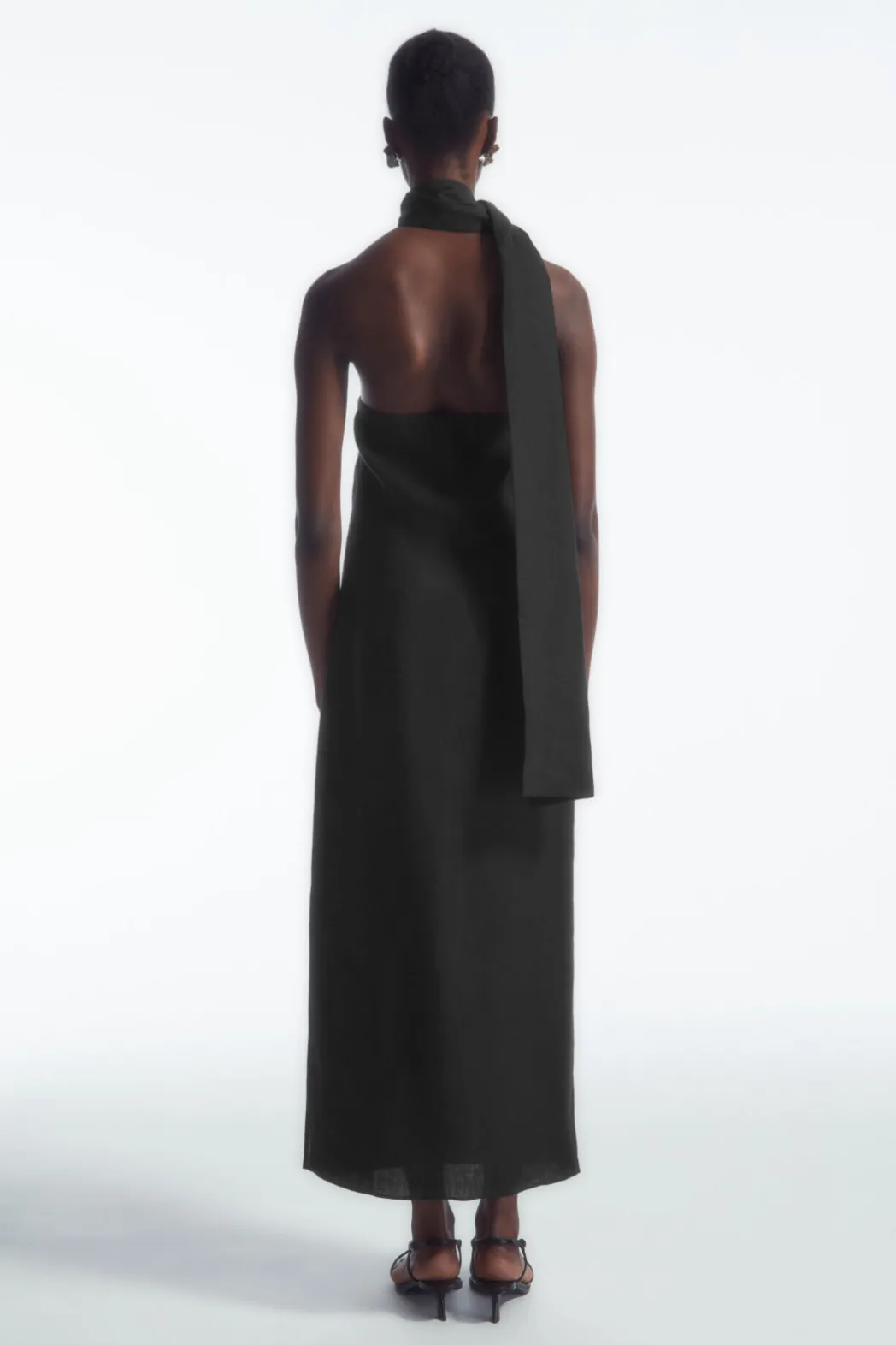 Online COS SCARF-DETAIL LINEN DRESS BLACK