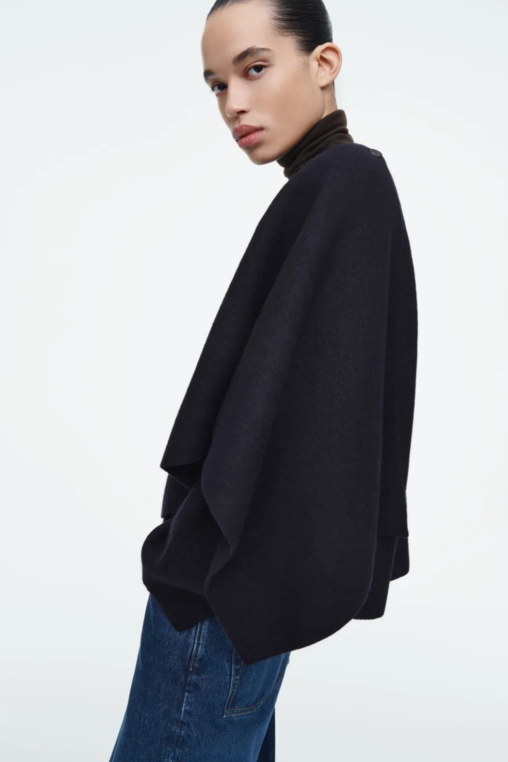 Sale COS SCARF-DETAIL WOOL CAPE NAVY