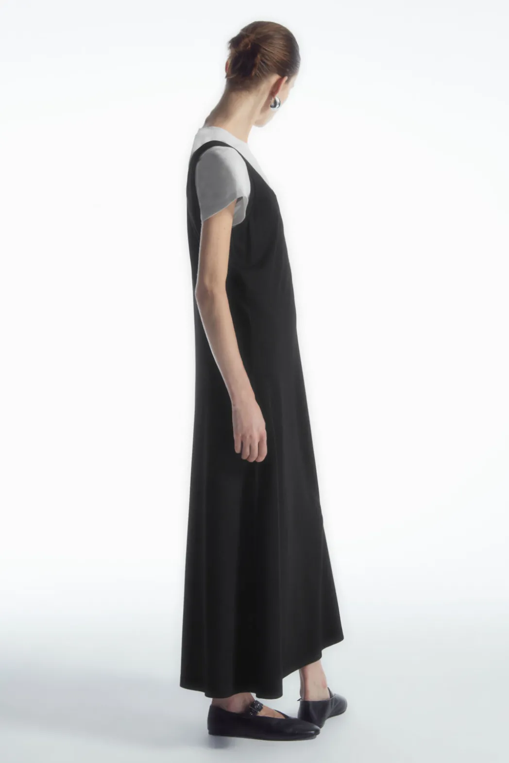 Online COS SCOOP-NECK JERSEY MIDI DRESS BLACK