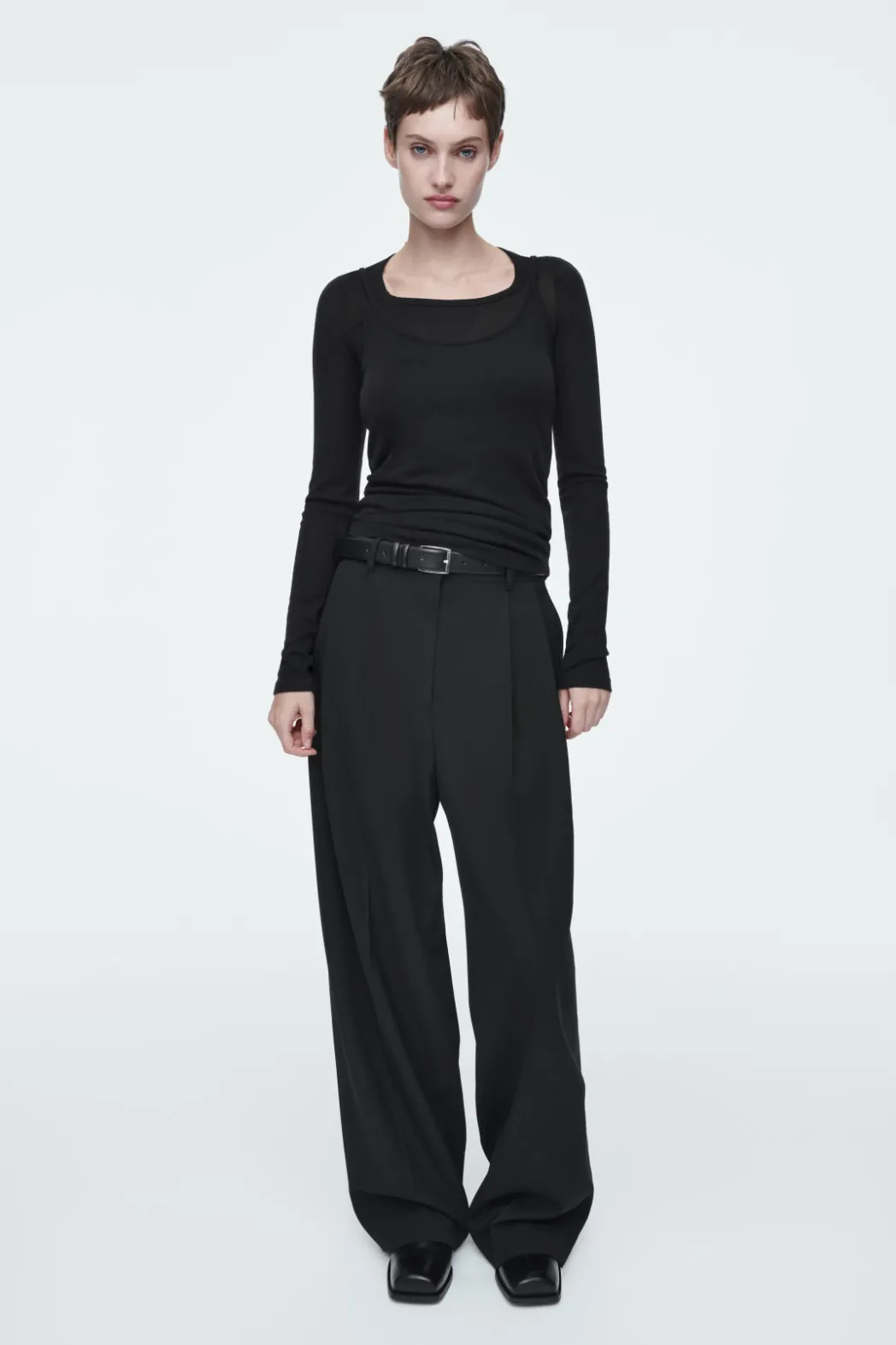 COS SCOOP-NECK MERINO WOOL TANK TOP BLACK