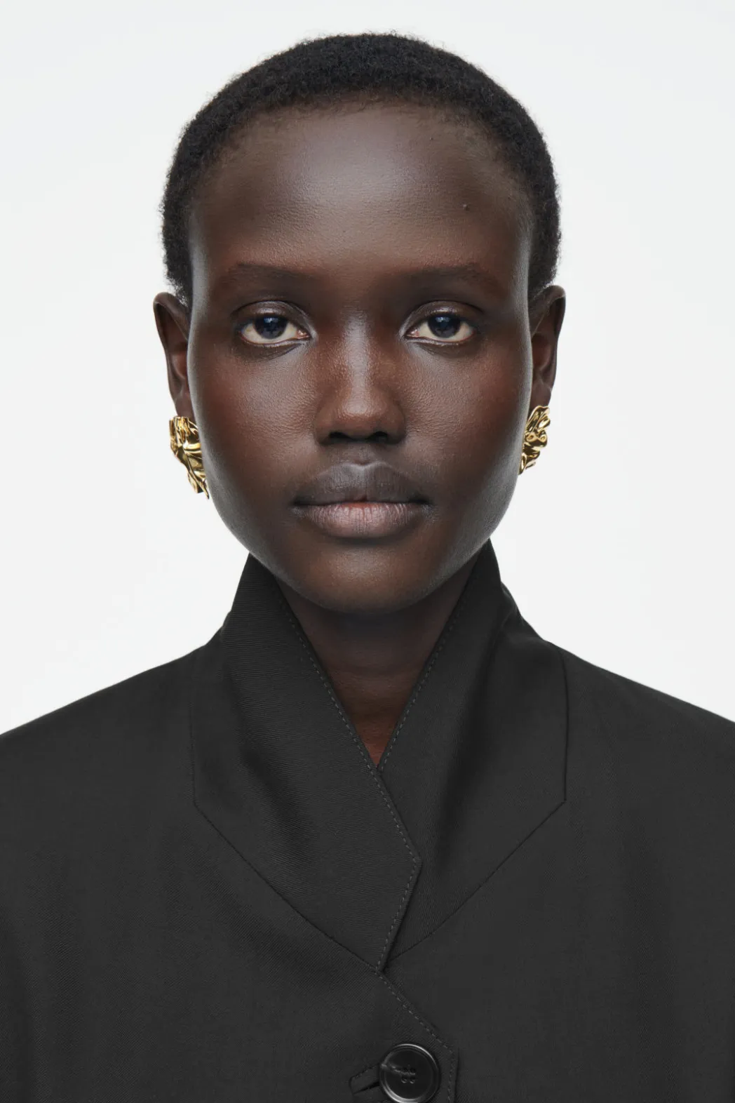 Clearance COS SCRUNCHED MISMATCHED EARRINGS GOLD