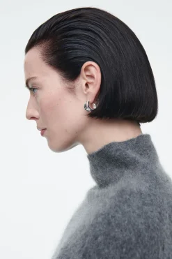Outlet COS SCULPTED HOOP EARRINGS SILVER
