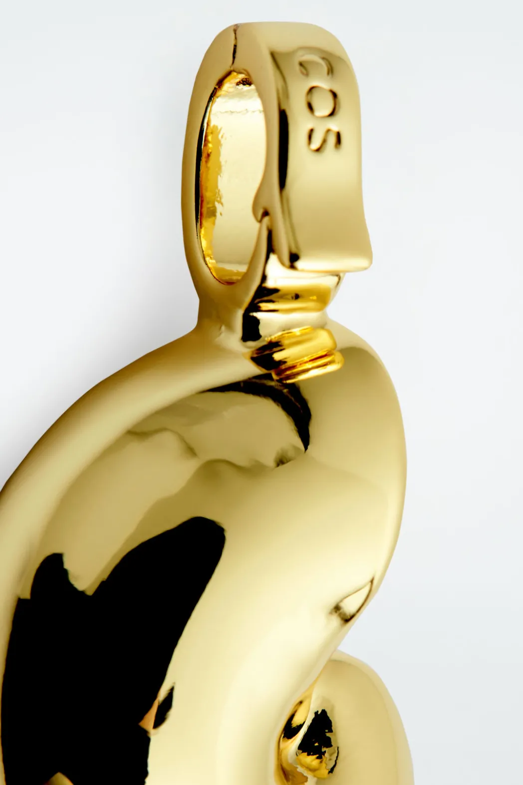 COS SEASHELL-SHAPED PENDANT GOLD