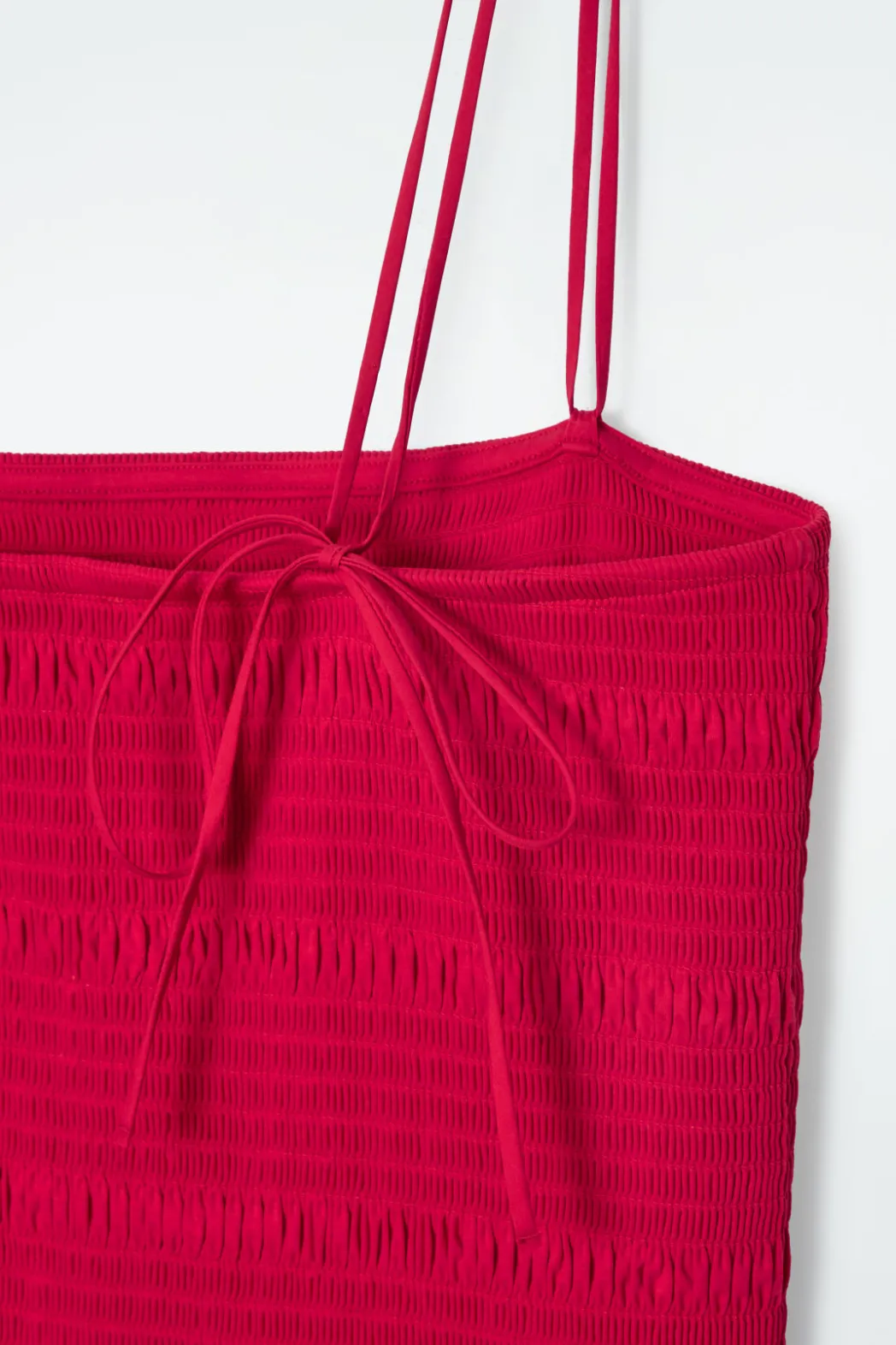 Discount COS SHIR MIDI DRESS RED