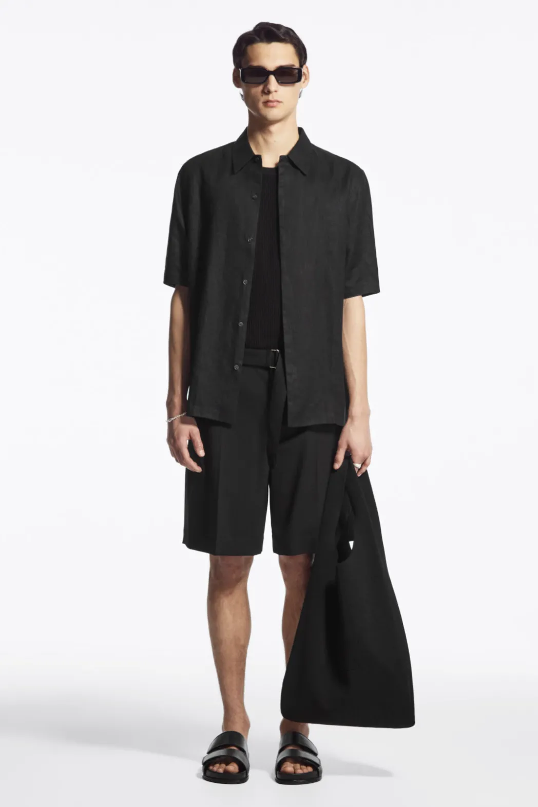 New COS SHORT-SLEEVED LINEN SHIRT BLACK