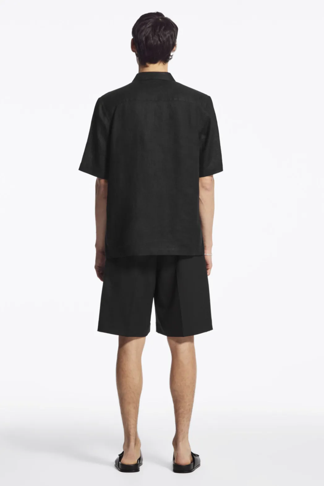New COS SHORT-SLEEVED LINEN SHIRT BLACK