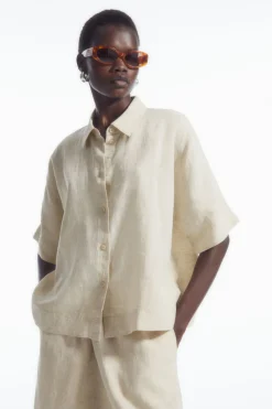 Sale COS SHORT-SLEEVED LINEN SHIRT STONE