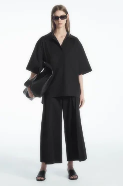 COS SHORT-SLEEVED RESORT SHIRT BLACK