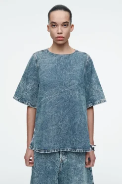 Outlet COS SHORT-SLEEVED WASHED-DENIM TOP BLUE