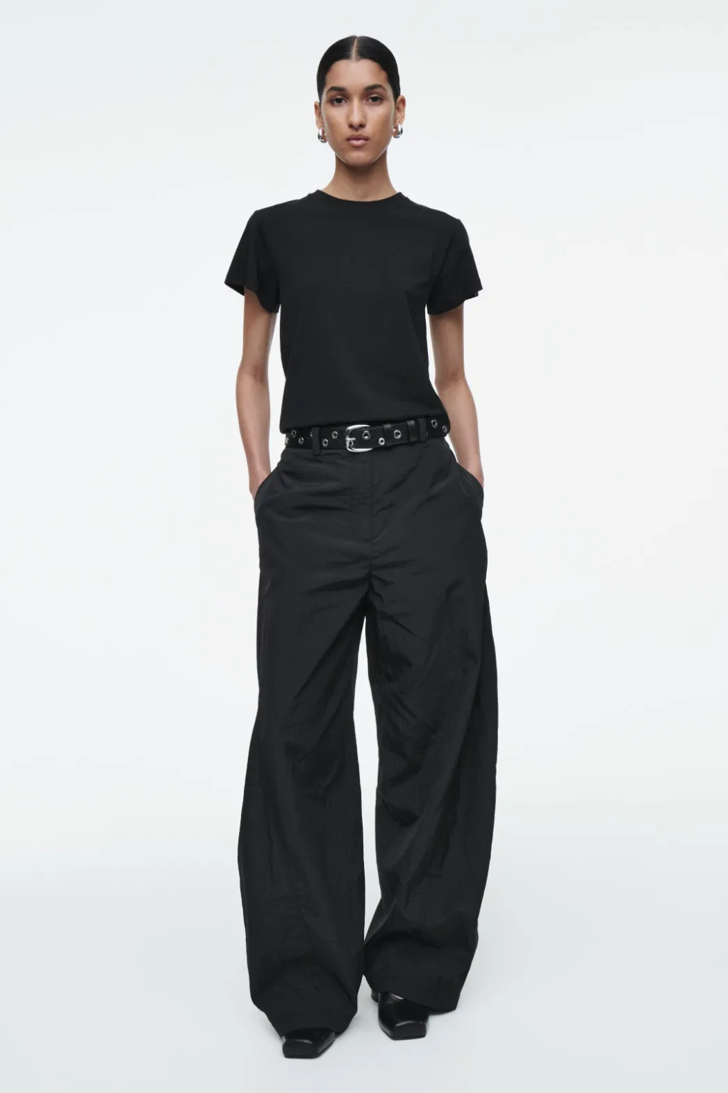 COS SHRUNKEN SLIM T-SHIRT BLACK