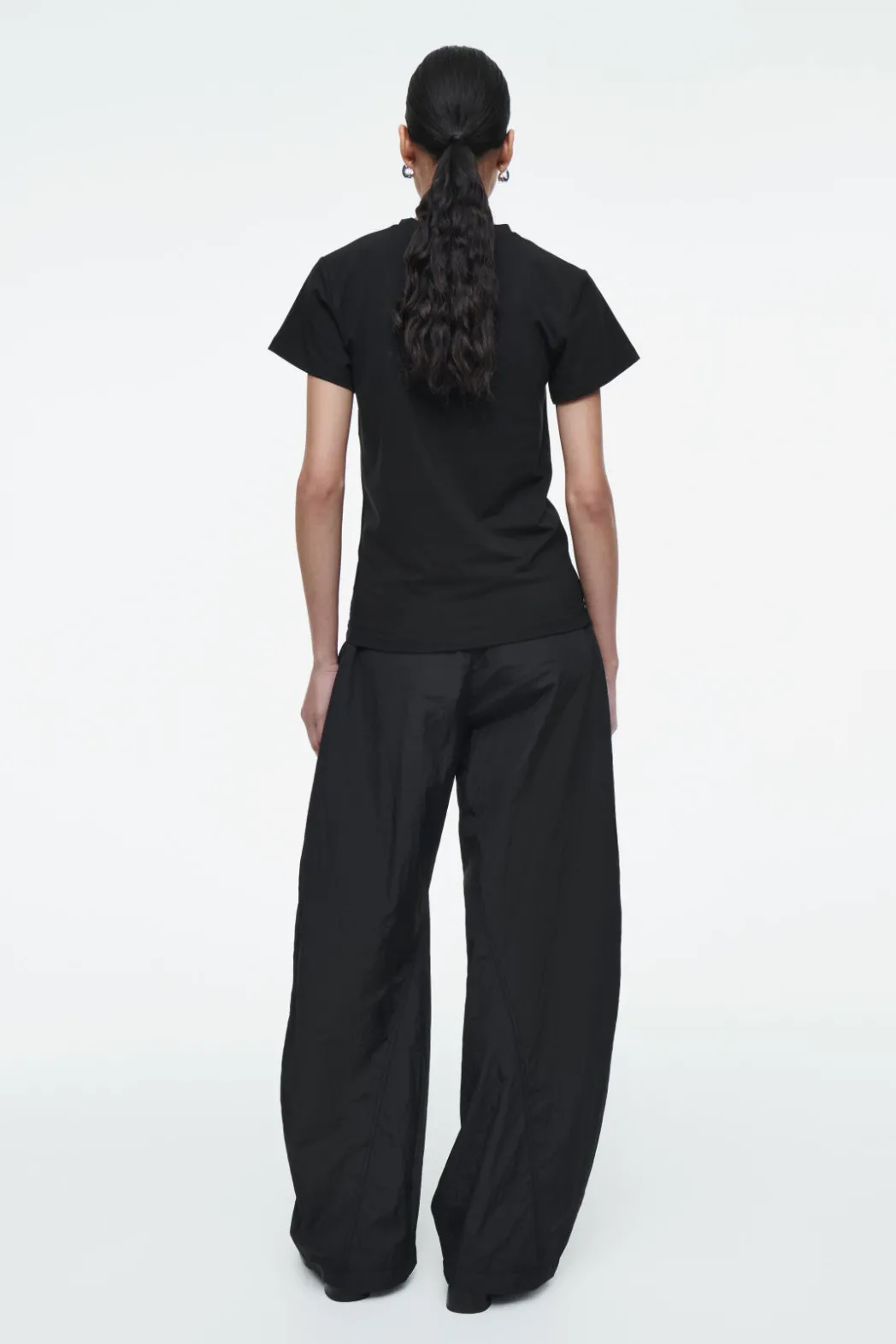 COS SHRUNKEN SLIM T-SHIRT BLACK