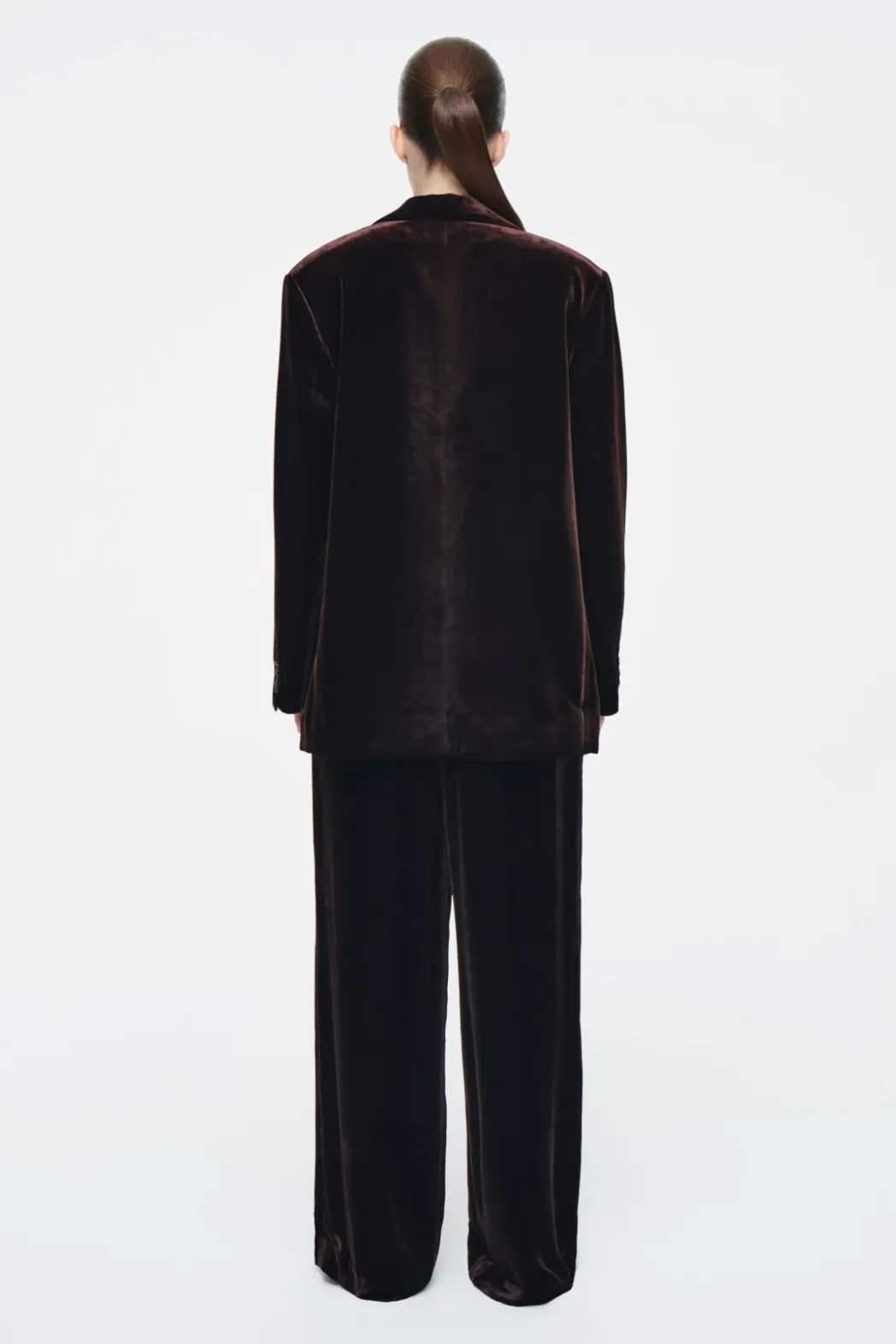 New COS SILK-BLEND VELVET BLAZER MAHOGANY