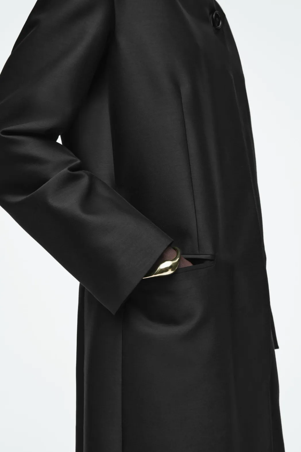 Discount COS SINGLE-BREASTED WOOL-SATIN COAT BLACK