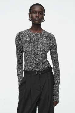 Sale COS SLIM LONG-SLEEVE TOP BLACK / WHITE