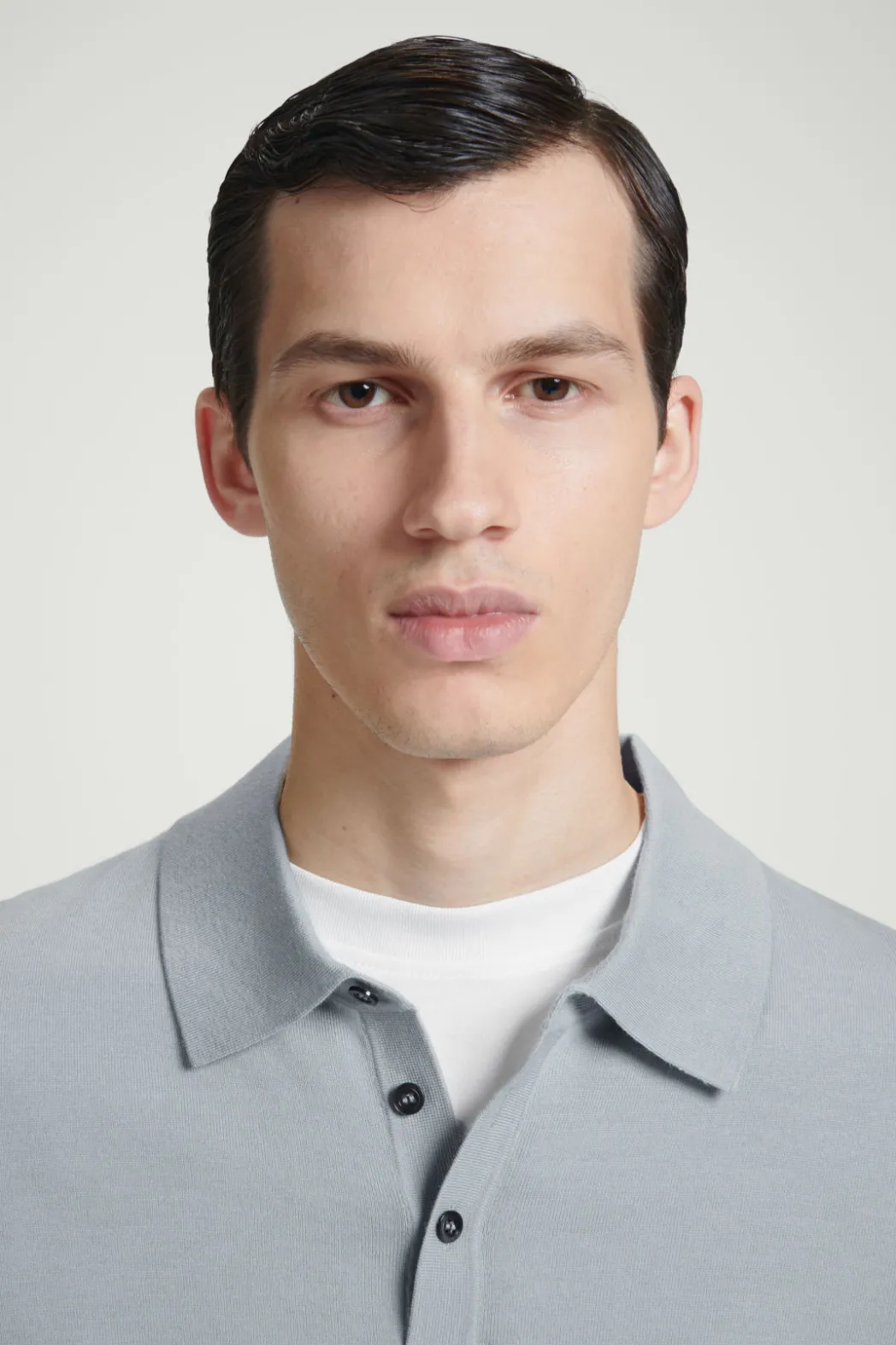 Online COS SLIM MERINO WOOL POLO SHIRT DUSTY BLUE